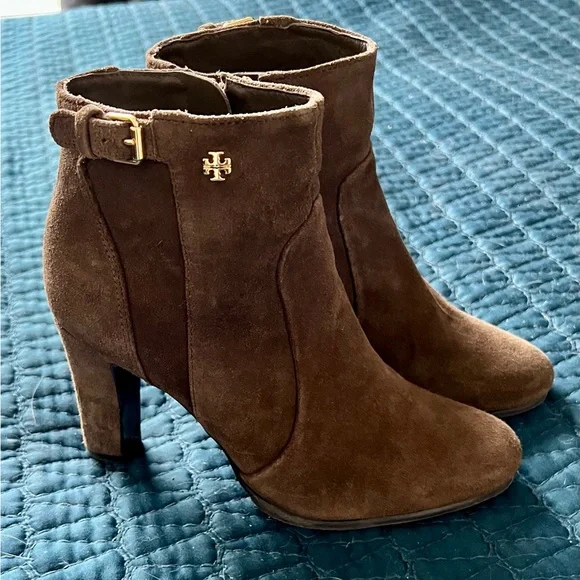 Tory Burch Milan Ankle Boot - Picture 1 of 5